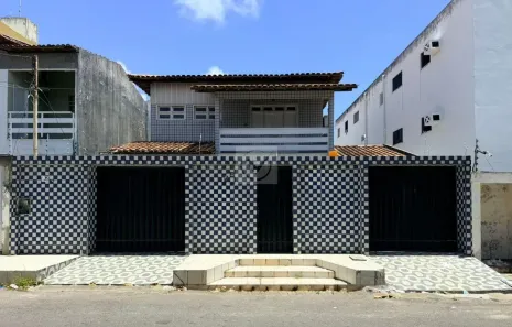 Casa com 5 Quartos à venda, 400m² no Inácio Barbosa, Aracaju