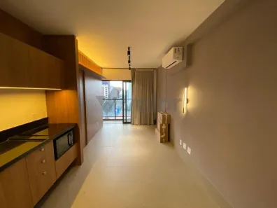 Apartamento com 1 Quarto para alugar, 42m² no Cambuí, Campinas