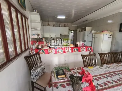 Casa com 3 Quartos à venda, 300m² no Jardim Bandeirantes, Contagem
