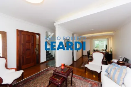 Sobrado com 4 Quartos à venda, 303m² no Santo Amaro, São Paulo