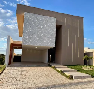 Casa de Condomínio com 4 Quartos à venda, 227m² no Jardins Barcelona, Senador Canedo