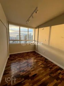 Apartamento com 2 Quartos à venda, 60m² no Centro, Florianópolis