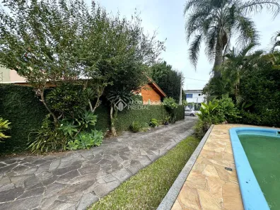 Sobrado com 3 Quartos à venda, 320m² no Nossa Senhora das Graças, Canoas