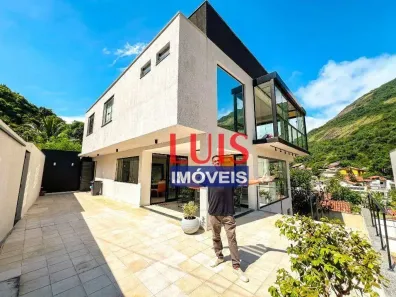 Casa com 4 Quartos à venda, 290m² no Itacoatiara, Niterói