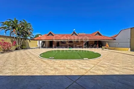 Casa com 4 Quartos à venda, 205m² no Jardim Ribamar, Peruíbe