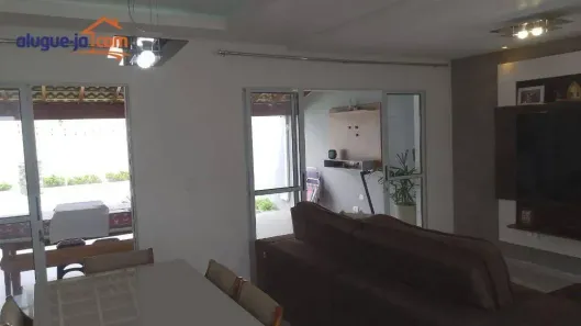 Casa de Condomínio com 3 Quartos à venda, 160m² no Loteamento Villa Branca, Jacareí