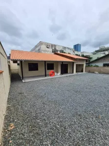 Casa com 3 Quartos à venda, 130m² no Centro, Jaraguá do Sul