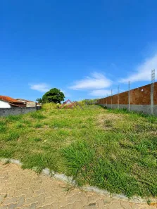 Lote/Terreno à venda, 465m² no Jardim Arco Íris, São Pedro da Aldeia