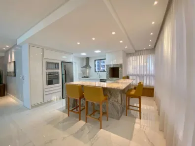 Apartamento com 4 Quartos à venda, 197m² no Meia Praia, Itapema