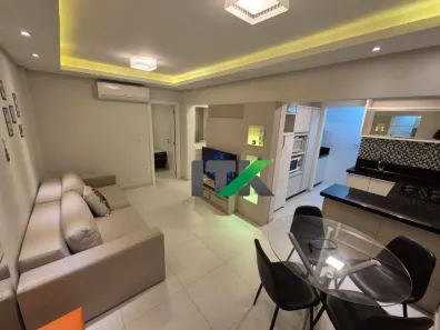 Apartamento com 2 Quartos para alugar, 60m² no Centro, Balneário Camboriú