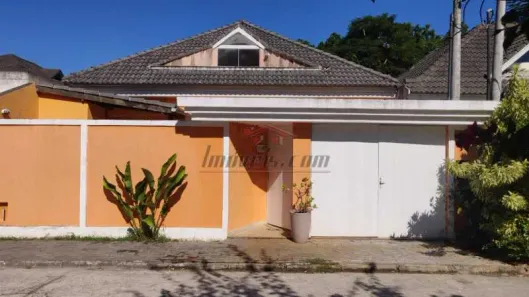 Casa de Condomínio com 3 Quartos à venda, 220m² no Vargem Grande, Rio de Janeiro