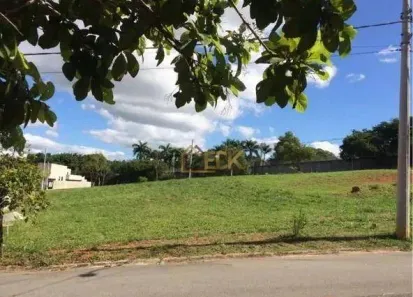 Lote/Terreno à venda, 275m² no Condominio Cataguá Way, Taubaté