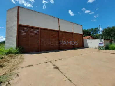 Galpão/Depósito/Armazém para alugar, 336m² no Villa Deifiore, Aparecida de Goiânia