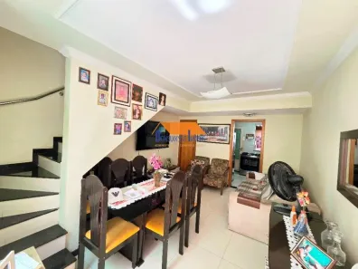 Casa com 2 Quartos à venda, 70m² no Primeiro de Maio, Belo Horizonte