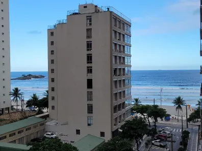 Apartamento com 3 Quartos para alugar, 140m² no Pitangueiras, Guarujá