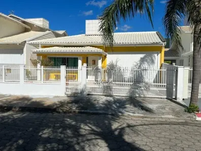 Casa com 4 Quartos à venda, 220m² no Praia de Fora, Palhoça