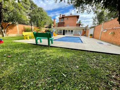Sobrado com 3 Quartos à venda, 410m² no Vila Luiza, Passo Fundo