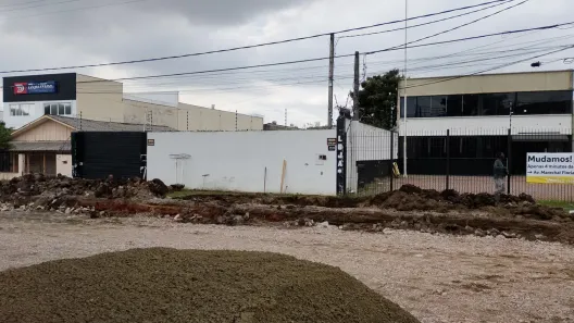 Galpão/Depósito/Armazém para alugar, 280m² no Boqueirão, Curitiba
