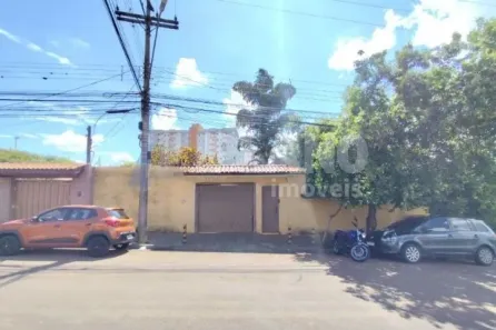 Casa com 5 Quartos para venda ou aluguel, 410m² no Cidade Jardim, São Carlos