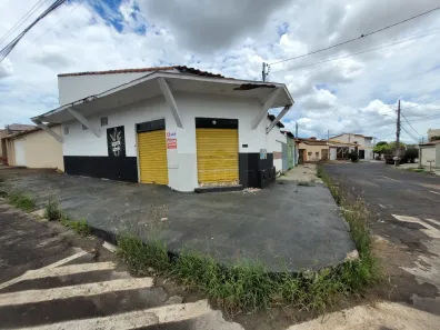 Ponto Comercial para alugar, 35m² no Jardim Patrícia, Uberlândia