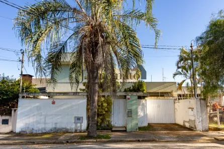 Sobrado com 3 Quartos para alugar, 331m² no Jardim Brasil, Jundiaí