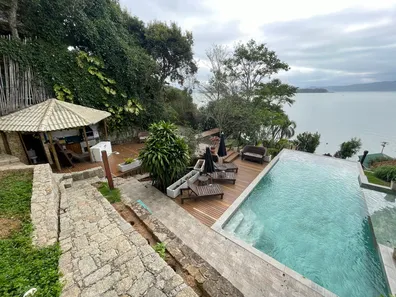 Casa com 5 Quartos à venda, 520m² no Sambaqui, Florianópolis