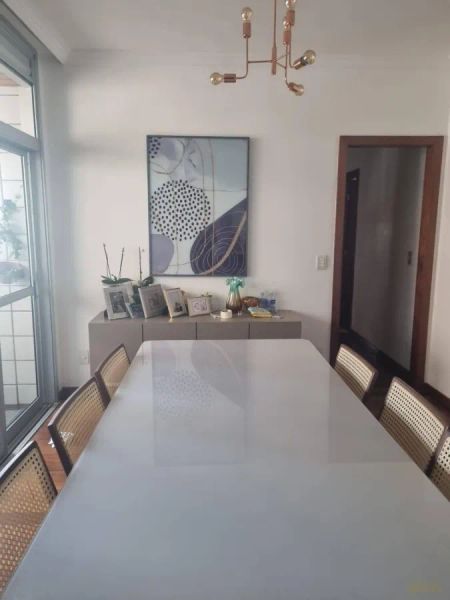 Apartamento com 4 quartos — Funcionários, Belo Horizonte