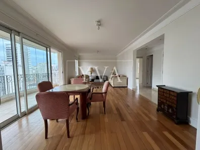 Apartamento com 4 Quartos à venda, 205m² no Cerqueira César, São Paulo