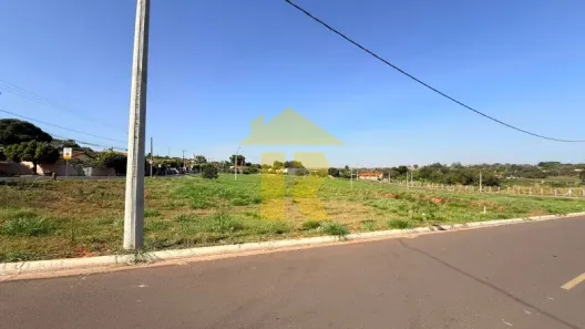 Lote/Terreno à venda, 200m² no Centro (Engenheiro Schmitt), São José do Rio Preto