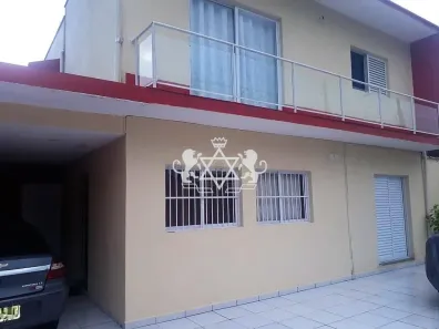 Sobrado com 3 Quartos à venda, 208m² no Jardim Britânia, Caraguatatuba