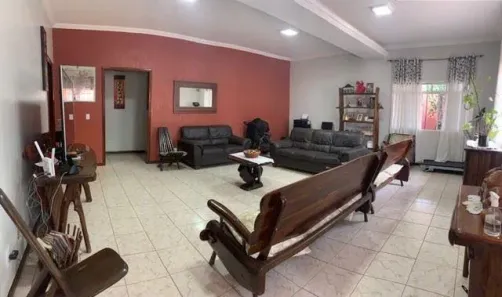 Casa de Condomínio com 4 Quartos à venda, 300m² no Região dos Lagos, Brasília