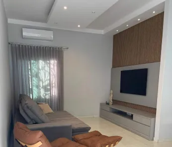 Casa com 3 Quartos à venda, 240m² no Aclimação, Uberlândia