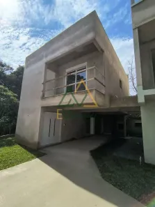 Sobrado com 4 Quartos à venda, 223m² no Santa Felicidade, Curitiba
