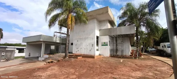 Casa de Condomínio com 4 Quartos à venda, 350m² no , Álvares Machado