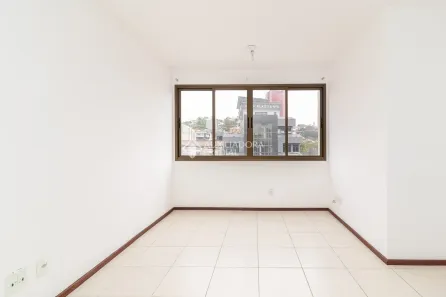 Apartamento com 3 Quartos para alugar, 71m² no Medianeira, Porto Alegre