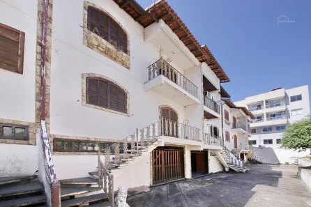 Casa com 4 Quartos à venda, 217m² no Monte Castelo, Volta Redonda