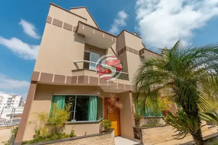 Sobrado com 3 Quartos à venda, 202m² no Vila Santa Clara, São Paulo