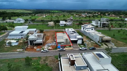 Casa de Condomínio com 3 Quartos à venda, 163m² no , Aragoiânia