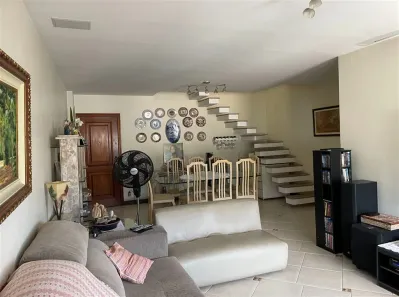 Ponto Comercial com 3 Quartos à venda, 300m² no Vila Isabel, Rio de Janeiro