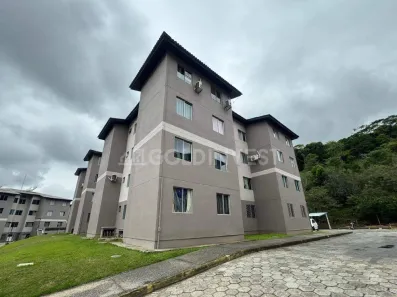 Apartamento com 2 Quartos para alugar, 50m² no Paquetá, Brusque