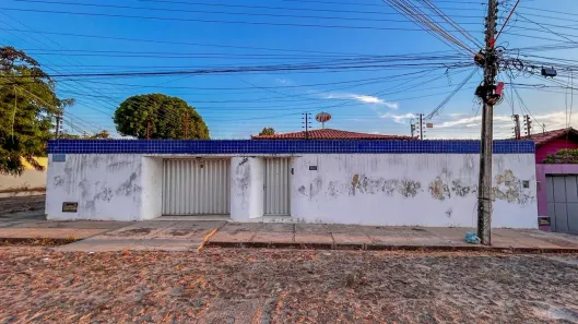 Imóvel Comercial com 3 Quartos à venda, 180m² no Morada do Sol, Teresina