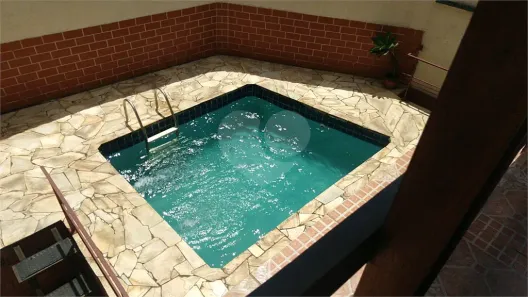 Sobrado com 3 Quartos à venda, 197m² no Vila Caputera, Mogi das Cruzes