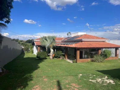 Fazenda/Sítio com 2 Quartos à venda, 146m² no Centro, Cosmópolis