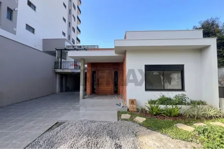 Casa com 3 Quartos à venda, 275m² no Santo Antônio de Pádua, Tubarão