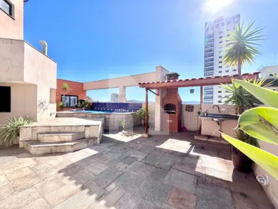 Apartamento com 3 Quartos para alugar, 196m² no Santa Cecília, São Paulo