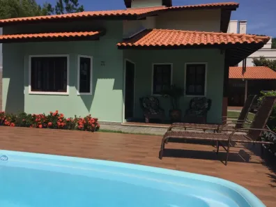 Sobrado com 4 Quartos para alugar, 122m² no Canasvieiras, Florianópolis