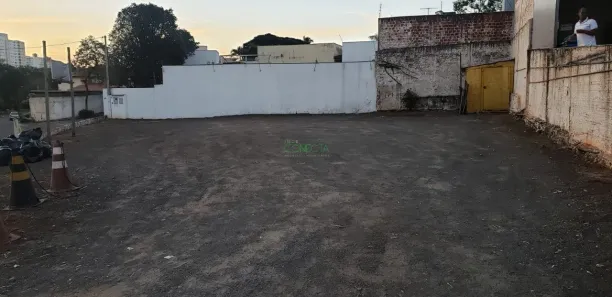 Lote/Terreno à venda, 600m² no Dom Pedro, Londrina