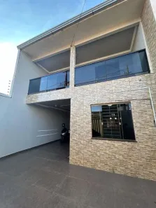 Sobrado com 3 Quartos à venda, 183m² no Esmeralda, Cascavel