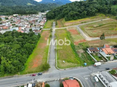 Lote/Terreno à venda, 330m² no Nereu Ramos, Jaraguá do Sul