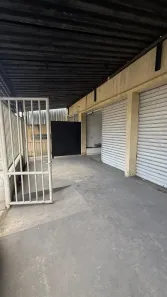 Ponto Comercial para alugar, 50m² no Campo Grande, Rio de Janeiro